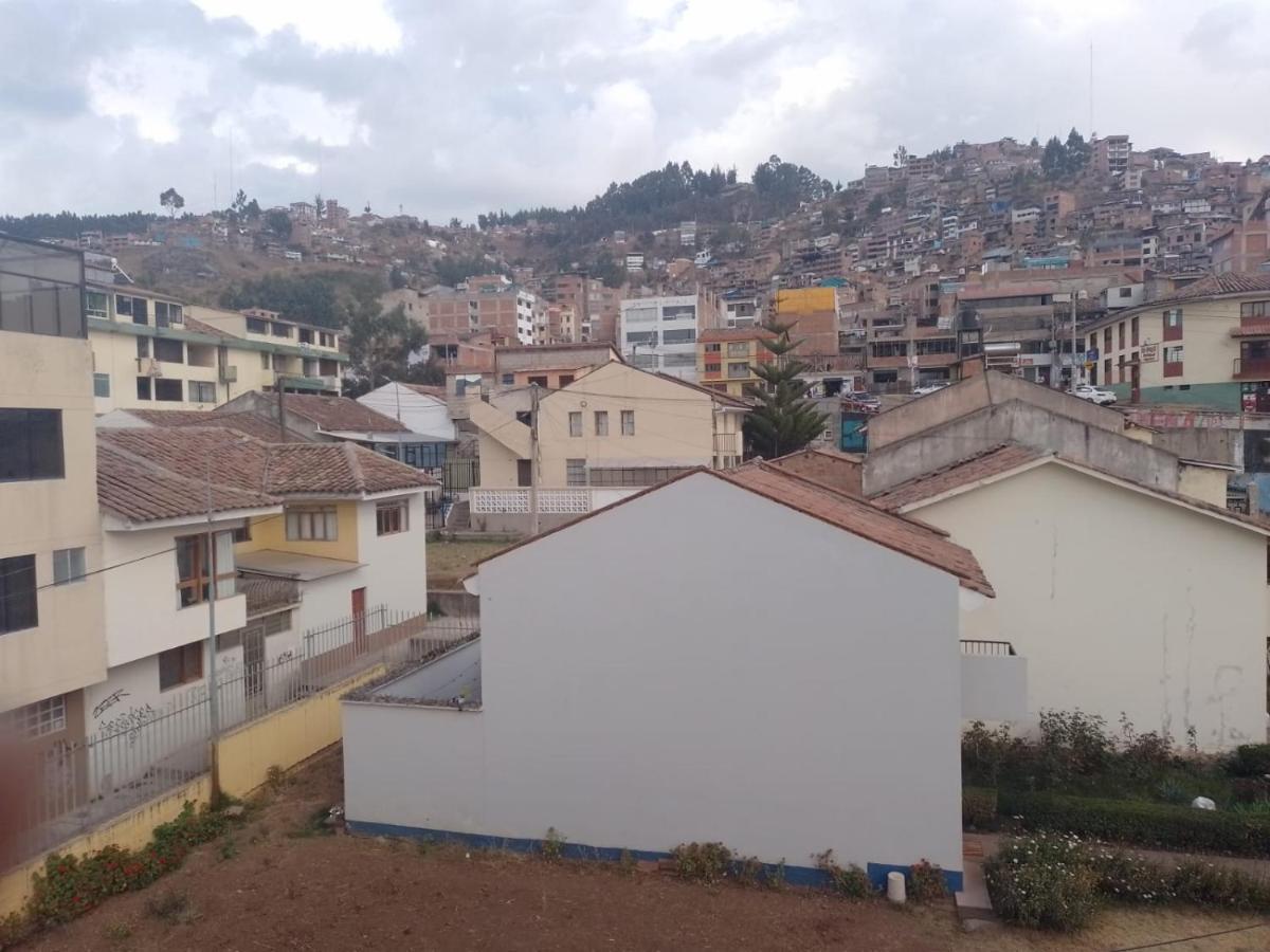 Brizio Guest House Cusco Bagian luar foto
